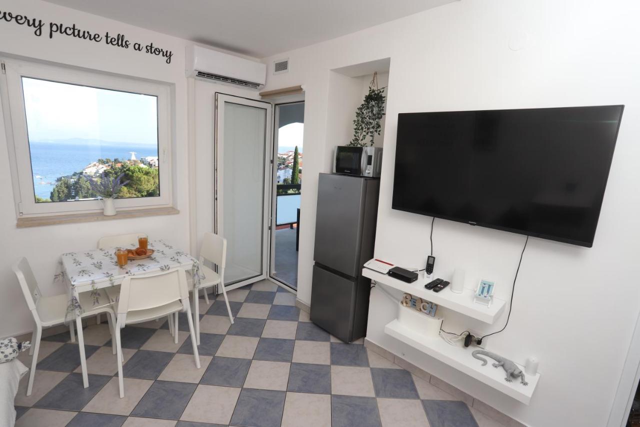 Apartment Relaxing Sea View, Okrug Gornji Eksteriør billede